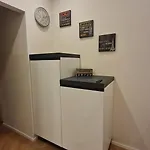 Apartman Bologna-stadio 1 *